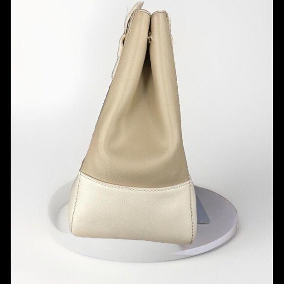 Tory Burch Robinson Tote Saffiano Leather Two Tone Beige Ivory Purse Crossbody - Picture 8 of 16